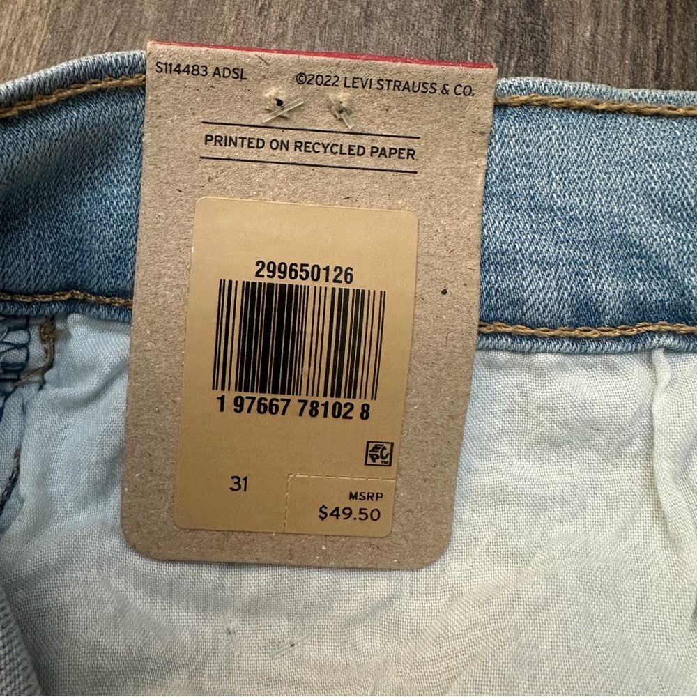 Levi's Mid Length Jean Shorts Women's Size 31 Blue Denim - Picture 4 of 11